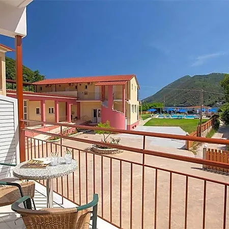Hotel Menes 3*
